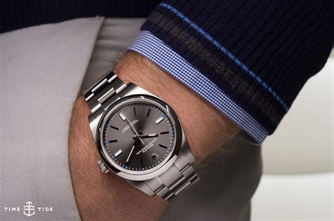 rolex oyester perpetual 39 on wrist|rolex oyster perpetual 39 review.